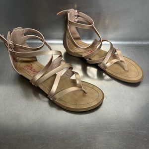 Blowfish Malibu Kids Girls Bronze Open Toe Gladiator Flat Sandals - Size 6 VGUC